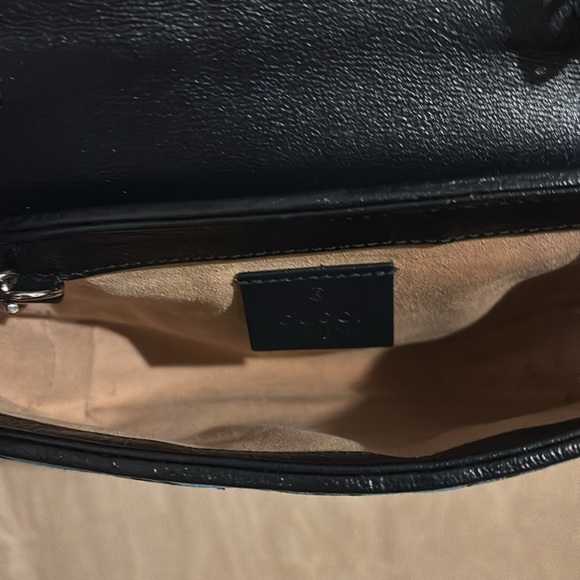 Gucci Gg Marmont Flap Bag Diagonal Quilted Gg Canvas Super Mini Blue. - Picture 4 of 8